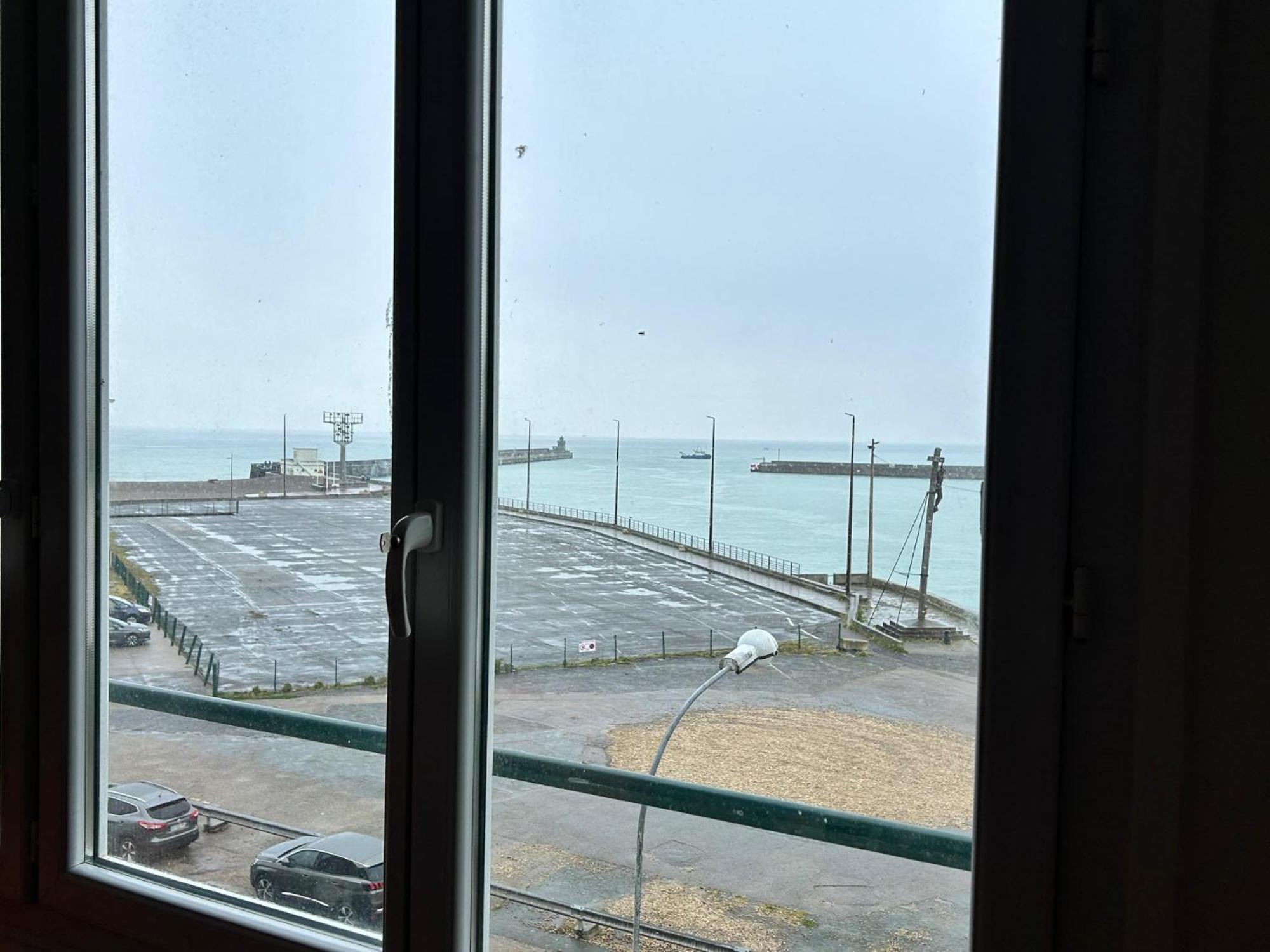 Au Arts Des Eaux Vue ! 3eme Etages Dieppe